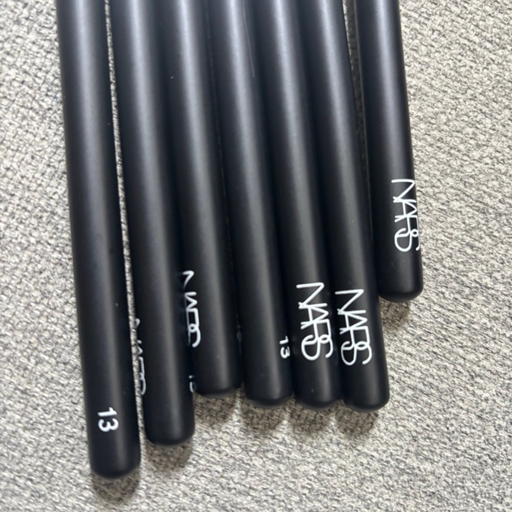 NARS 22pc Brush Set – Vintage Squirrel Hair, Rare Early 2000s Backstock japan - Picture 4 of 12